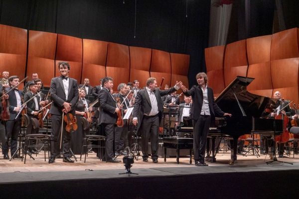 ALEXEY SHOR'S TRAVEL NOTEBOOK