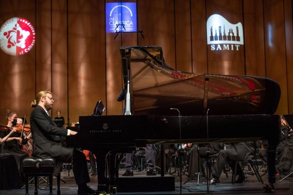 A pianist's Travel Notebook