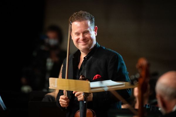 Well tempered chanson